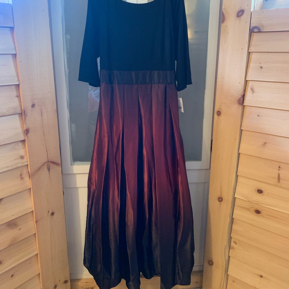 Mother’s Dress/Formal Dress